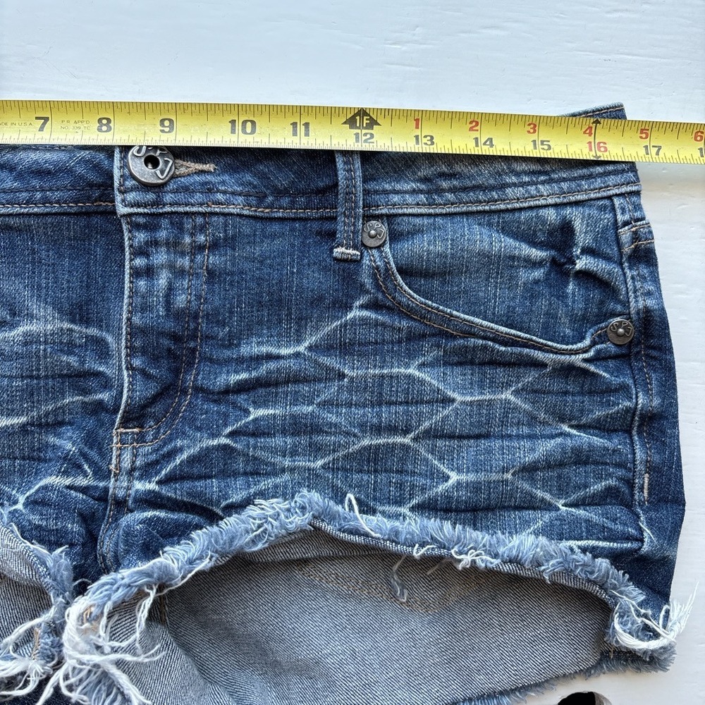 Womens L Cut Off Denim Shorts Y2K Low Rise Micro Distressed Blue Frayed Raw Hem - Picture 5 of 7